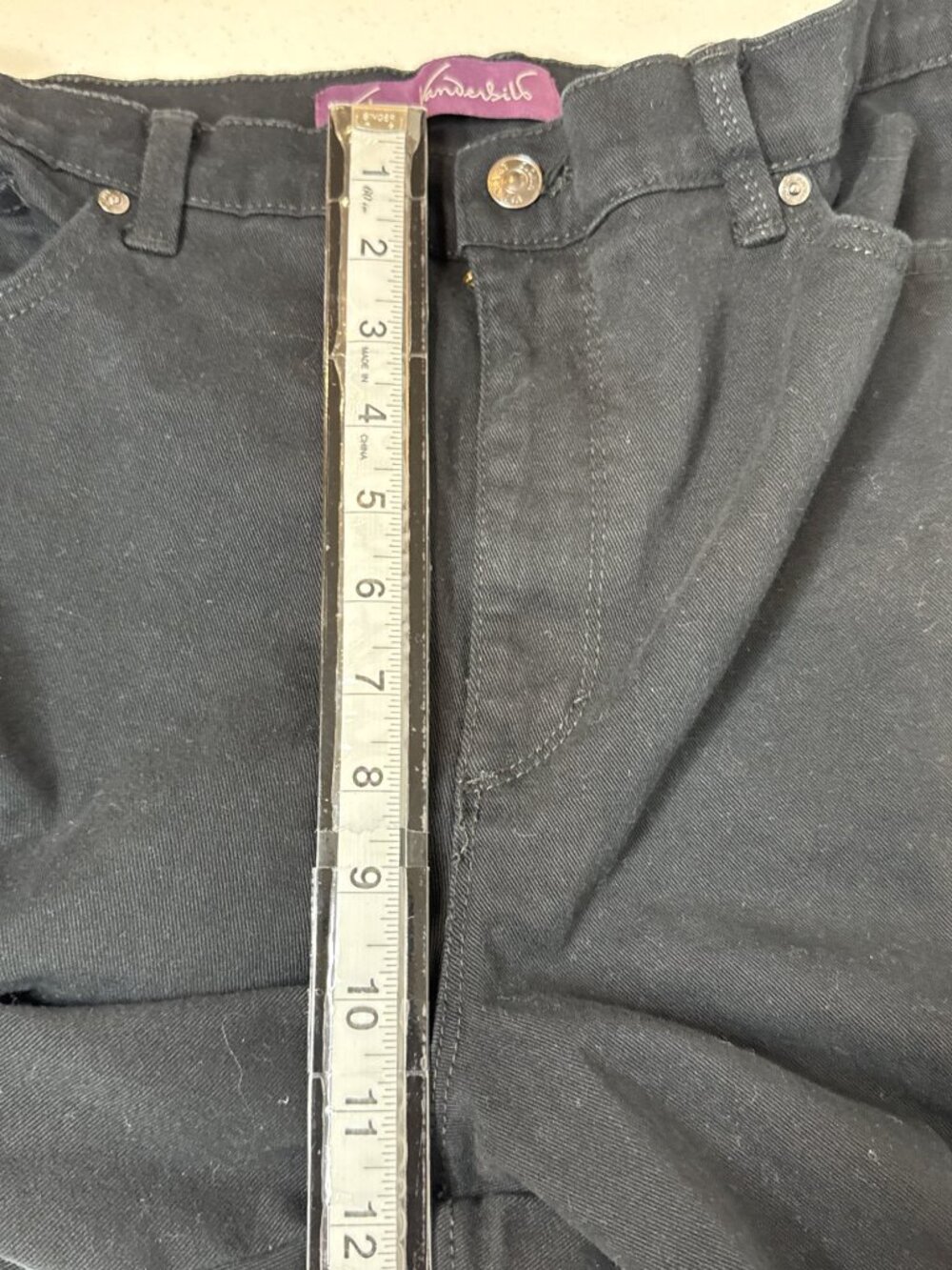 Gloria Vanderbilt Amanda Womens 16 Straight Leg Jeans Black Stretch Denim - Picture 9 of 9